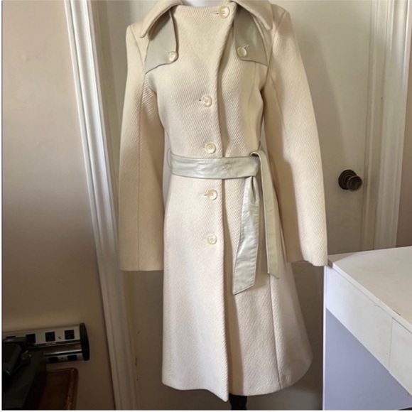 Mackage Jackets & Blazers - Mackage | Women’s Size S Cream Wool Coat with Leather Trim Accents + Belt